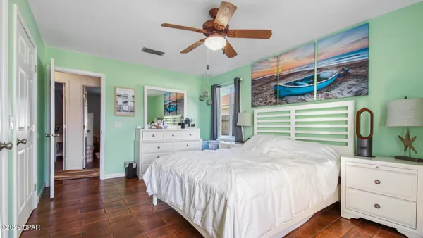 $2,100 | 7766 Betty Louise Drive, Panama City, FL 32404