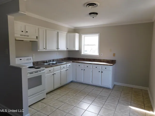 $1,295 | 6290 Southbridge Drive, Horn Lake, MS 38637