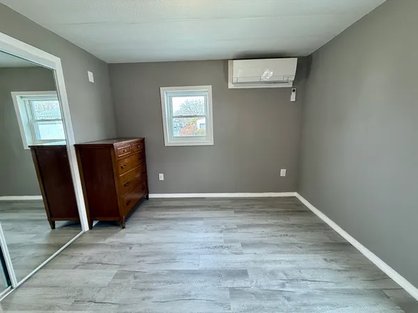 $119,900 | 31 Mobile Home Way, Springfield, MA 01119