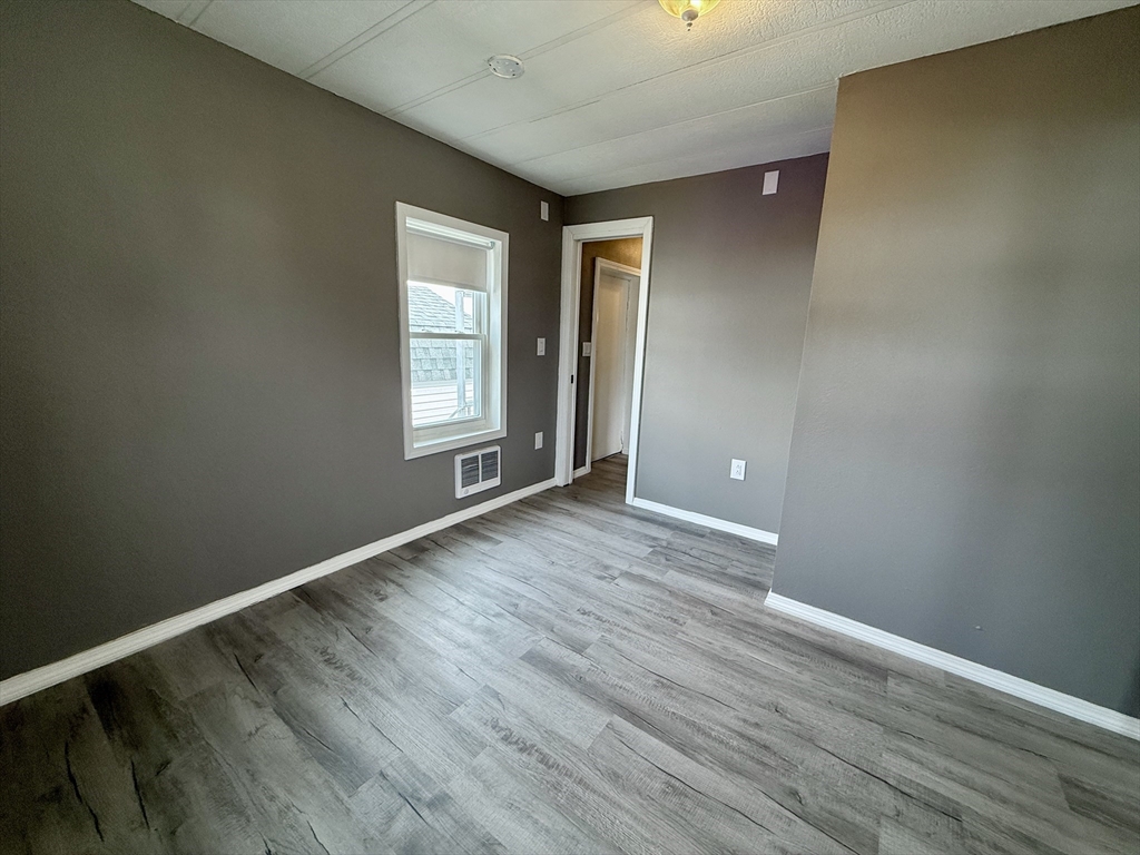 31 Mobile Home Way Springfield, MA 01119 - Photo 17 of 19