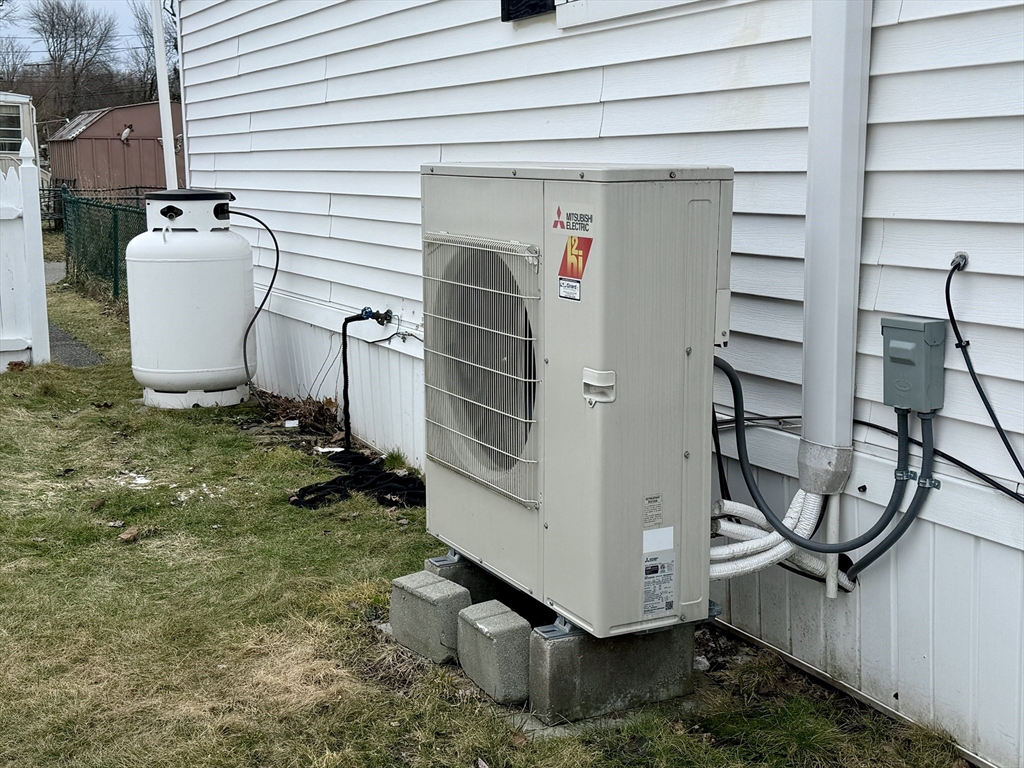 31 Mobile Home Way Springfield, MA 01119 - Photo 19 of 19