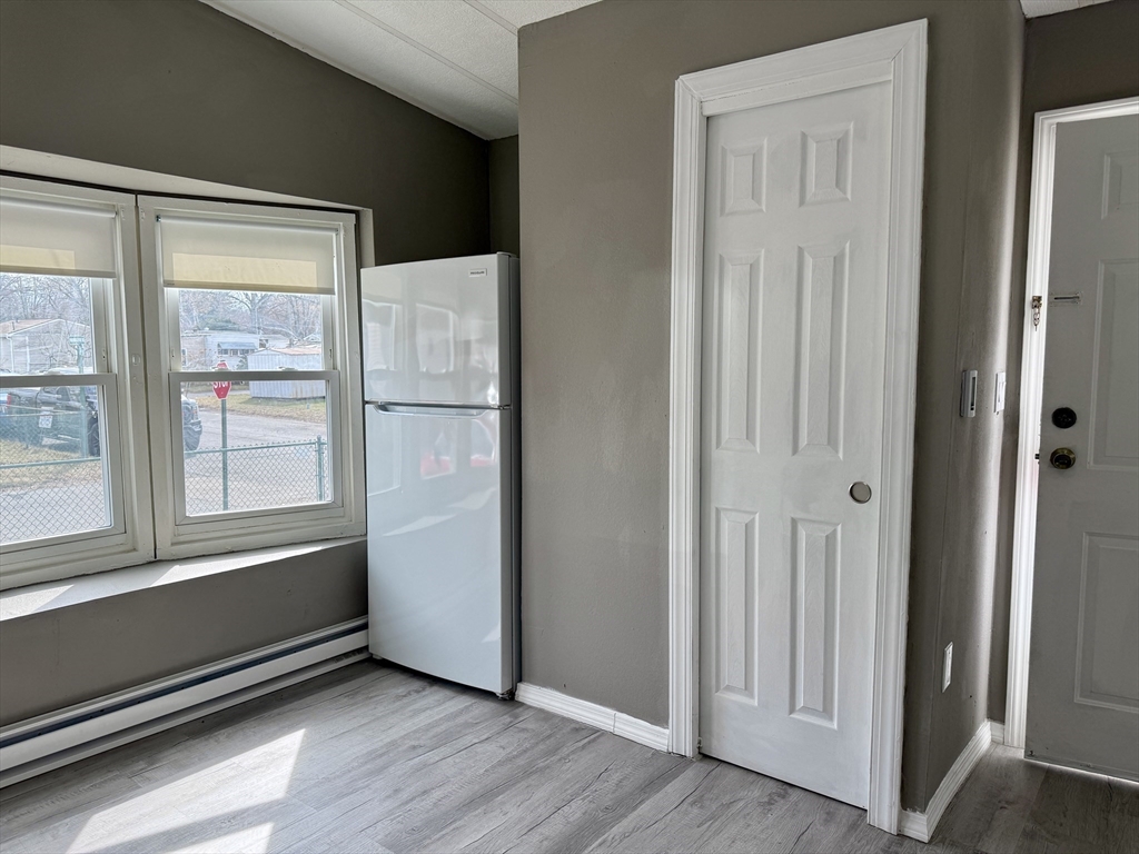 31 Mobile Home Way Springfield, MA 01119 - Photo 8 of 19