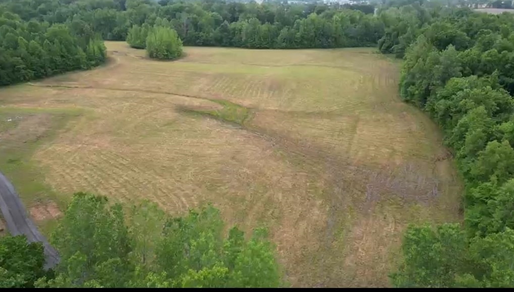357 Chisholm Lake Road Ripley, TN 38063 - Photo 2 of 7 a view of a basket ball ground