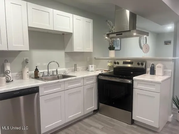 $93,000 | 245 Mc Donnell Avenue, Unit 105, Biloxi, MS 39531