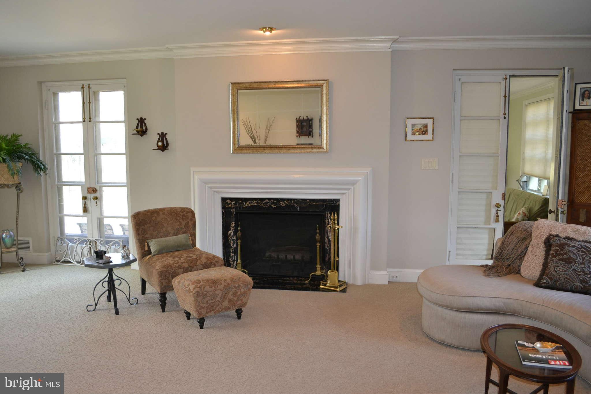 7801 Ridge Terrace Baltimore, MD 21208 - Photo 8 of 27 Living Room #2