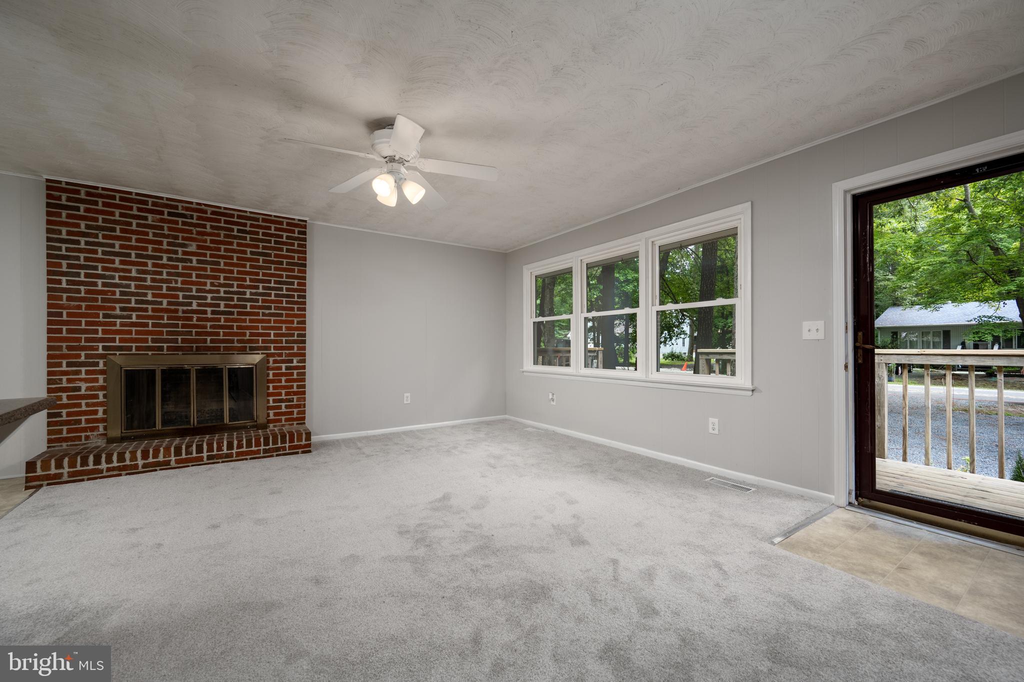 135 Pinehurst Road Ocean Pines, MD 21811 - Photo 4 of 41