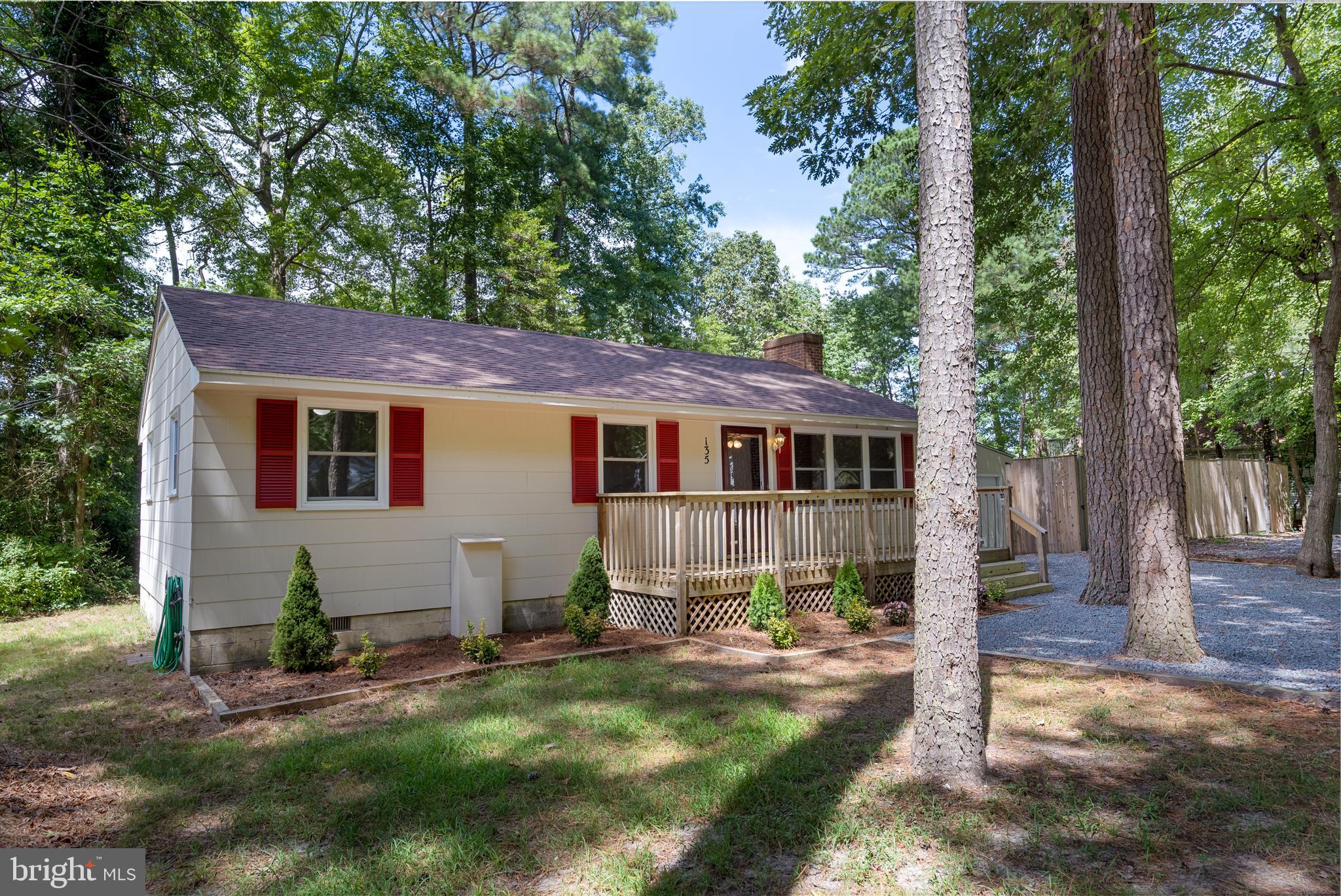 135 Pinehurst Road Ocean Pines, MD 21811 - Photo 7 of 41