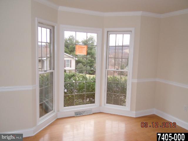 700 Woodside Road York, PA 17406 - Photo 4 of 24 Gallery Image 4