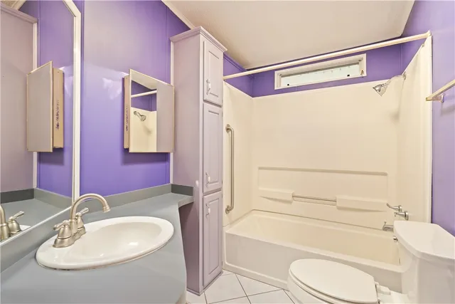 $203,000 | 428 Papaya Circle, Sebastian, FL 32976