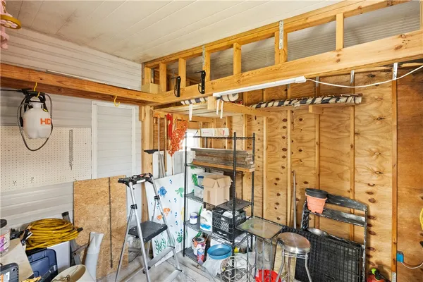 a view of a yard in front of house