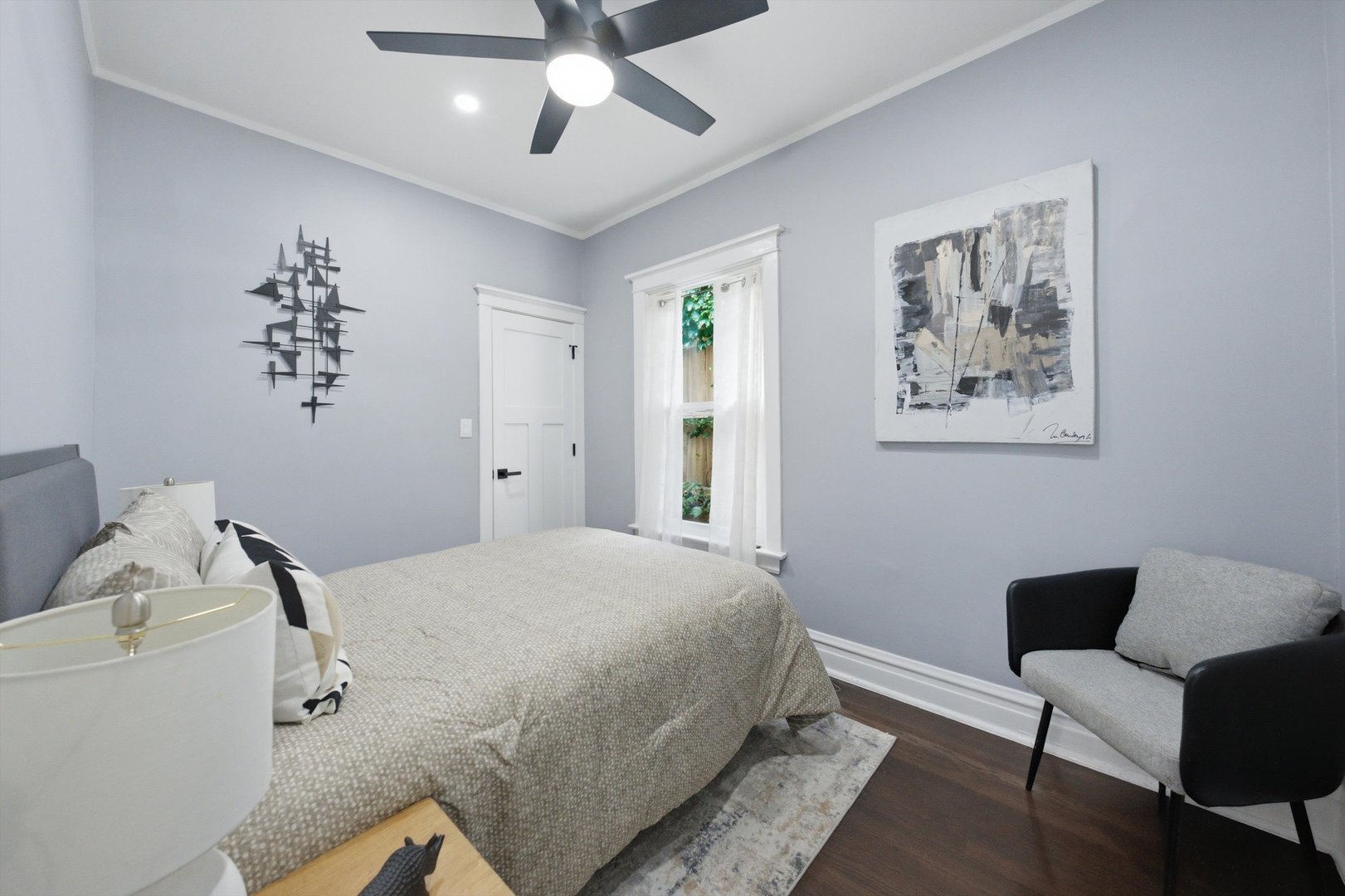 7545 South Rhodes Avenue Chicago, IL 60619 - Photo 9 of 23 Gallery Image 9