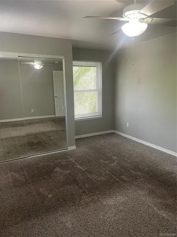 a view of empty room with window
