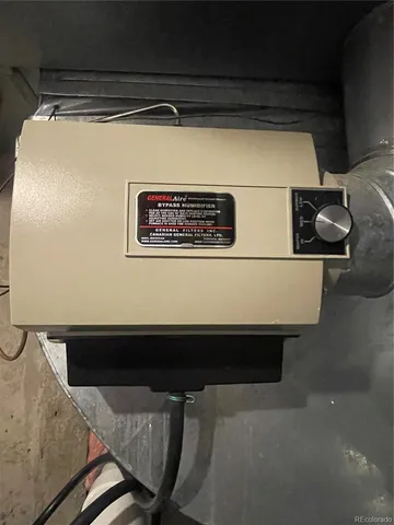 a close view of sink