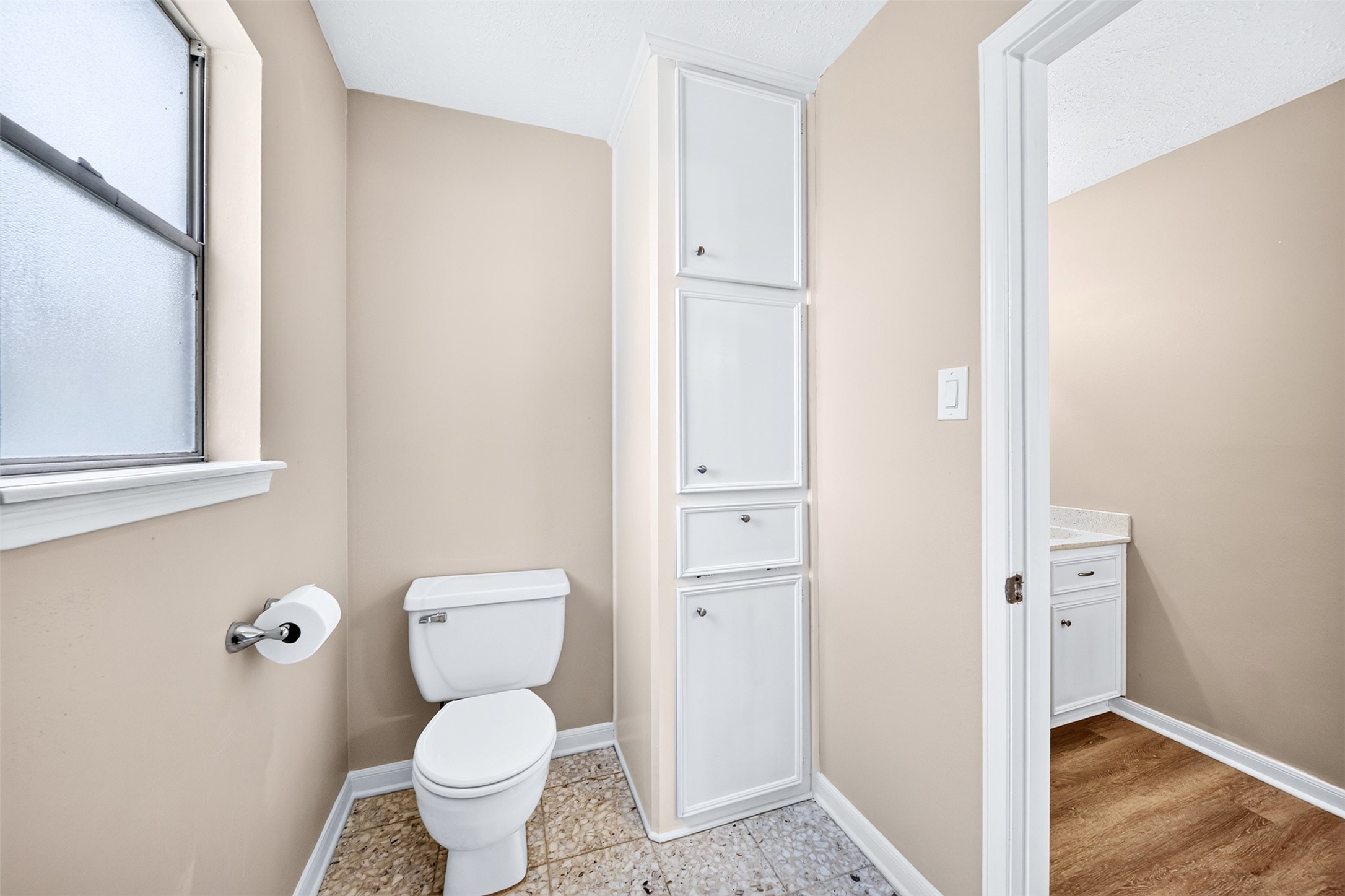 6507 Spring Leaf Drive Spring, TX 77379 - Photo 31 of 50 Second floor bathroom.