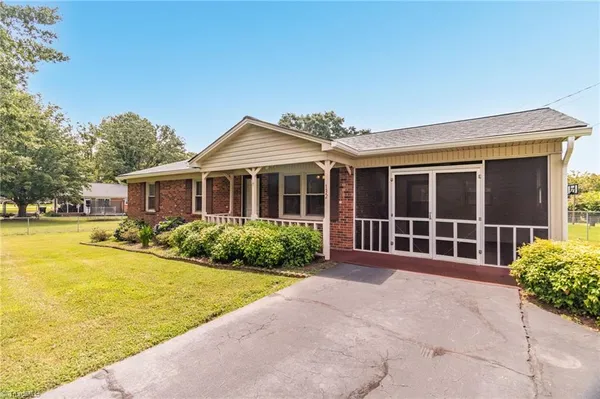 $235,900 | 132 Circle Loop, Eden, NC 27288