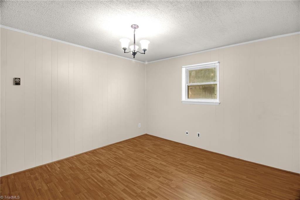 132 Circle Loop Eden, NC 27288 - Photo 14 of 31