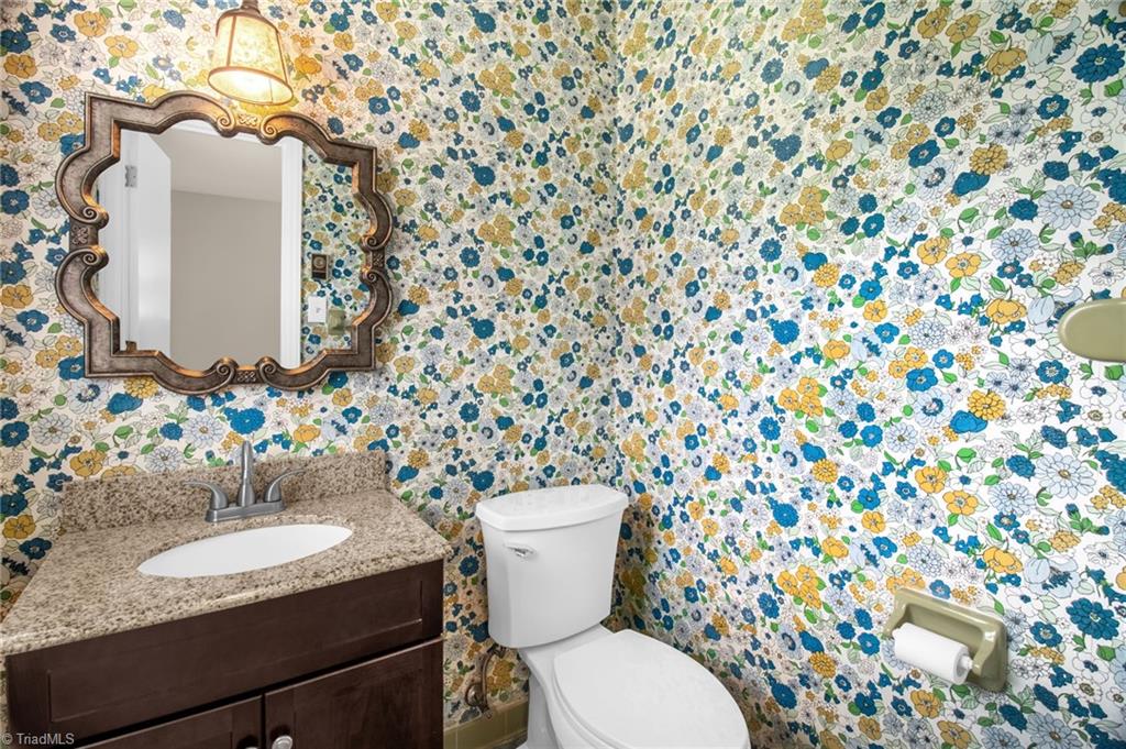 132 Circle Loop Eden, NC 27288 - Photo 18 of 31