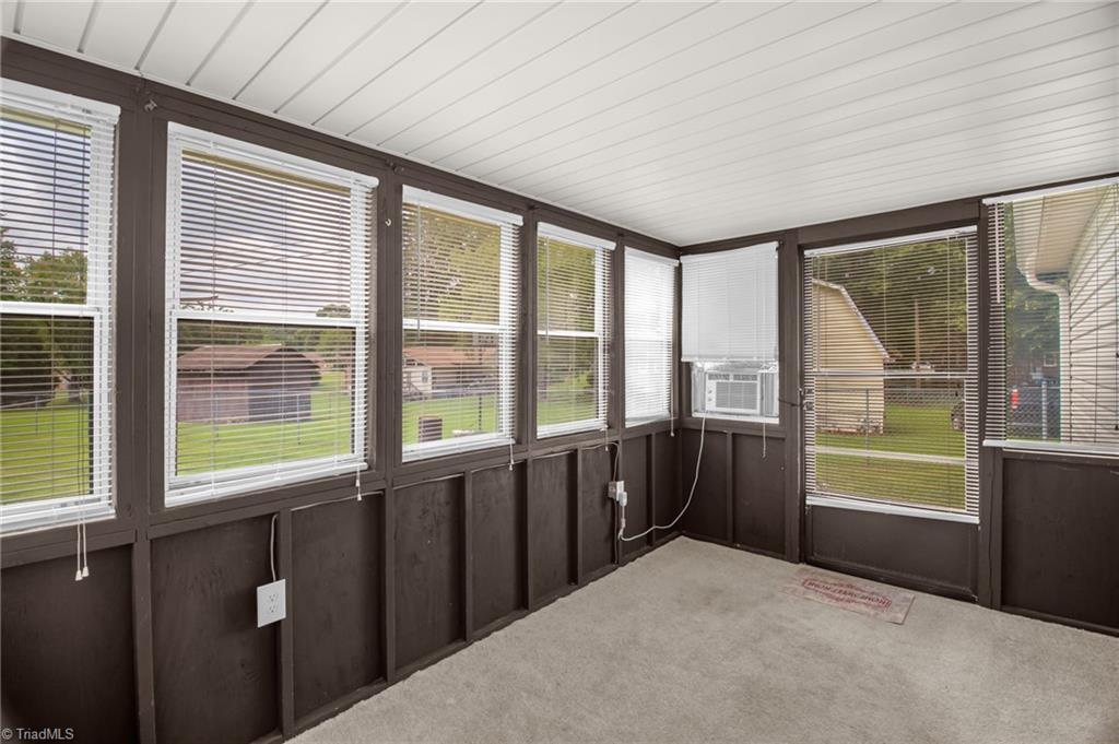 132 Circle Loop Eden, NC 27288 - Photo 24 of 31