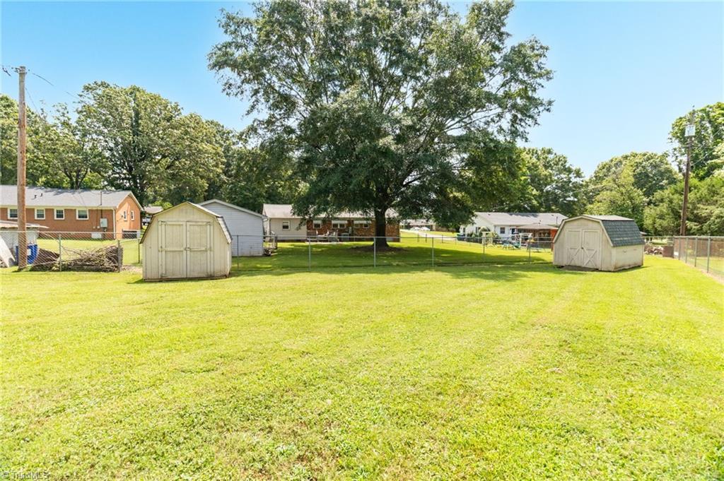 132 Circle Loop Eden, NC 27288 - Photo 30 of 31