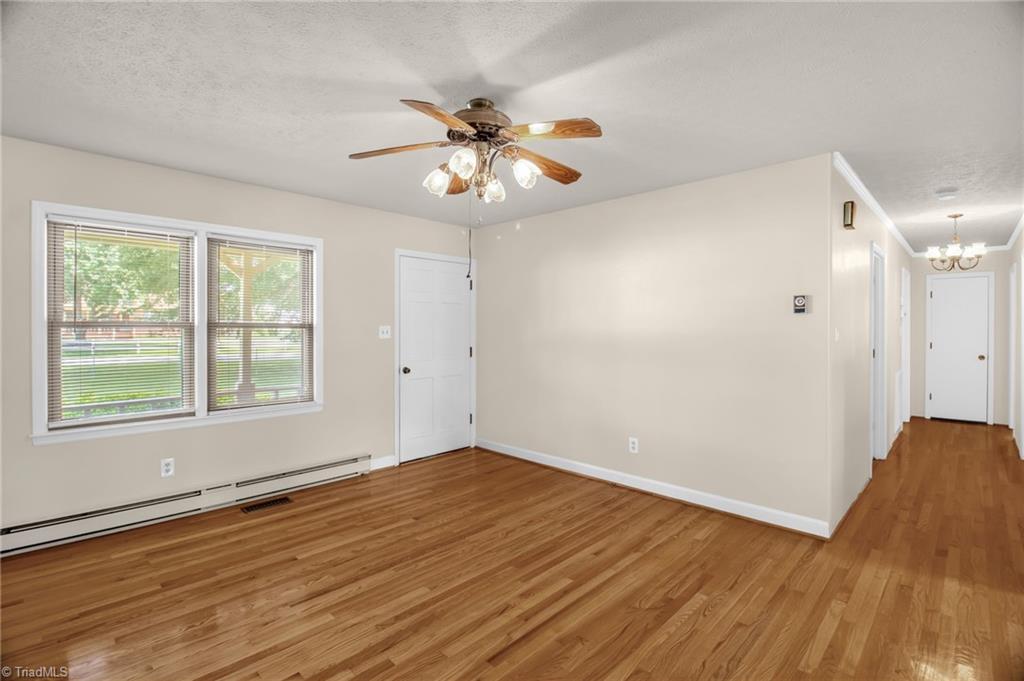132 Circle Loop Eden, NC 27288 - Photo 9 of 32