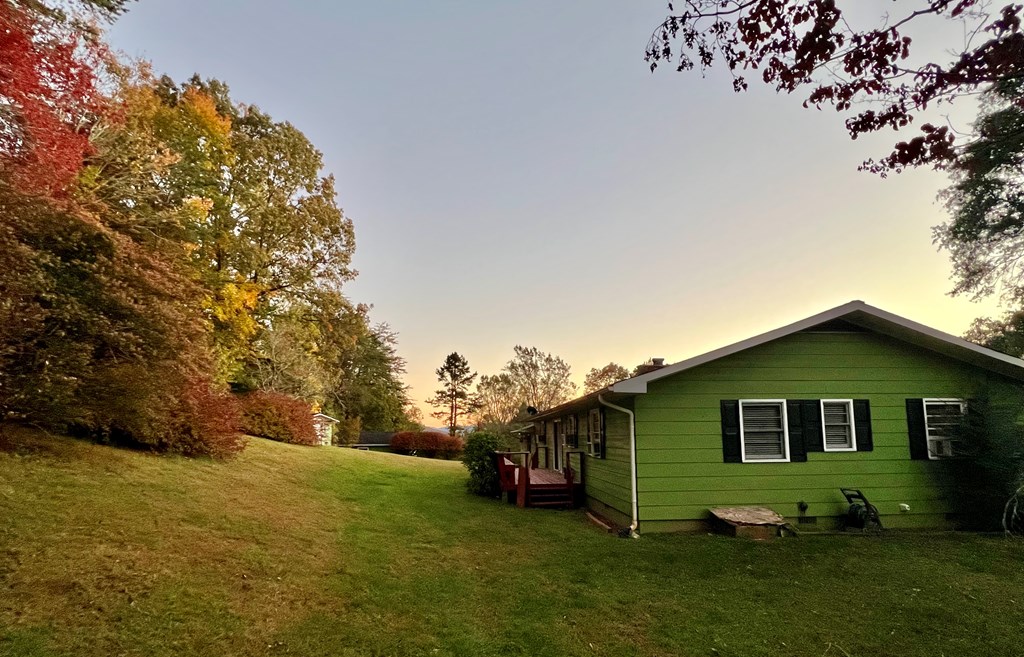 136 Ash Knob Road Hayesville, NC 28904 - Photo 8 of 49 Gallery Image 8