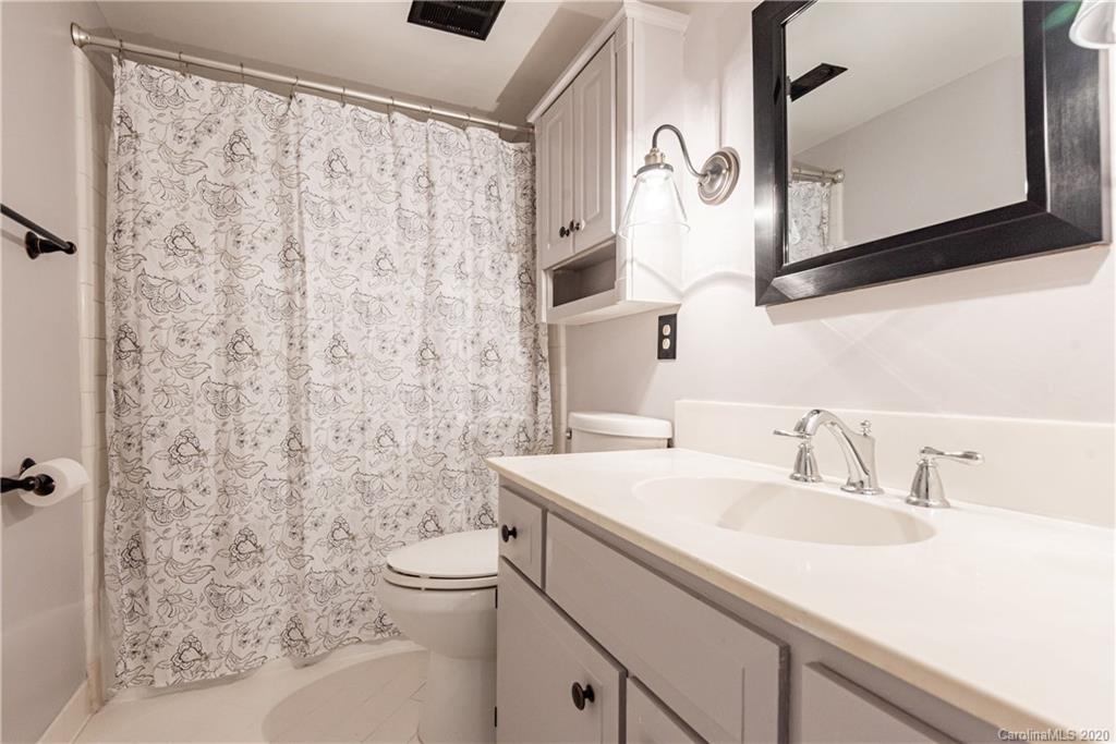 3524 Colony Road, Unit A Charlotte, NC 28211 - Photo 17 of 23 Gallery Image 17