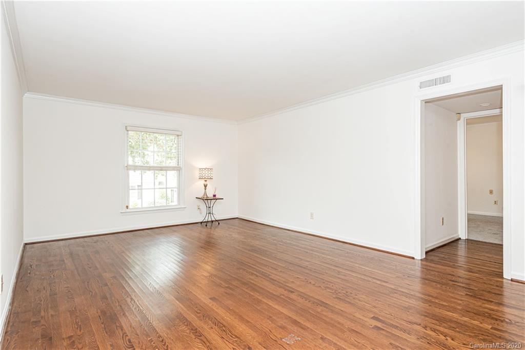 3524 Colony Road, Unit A Charlotte, NC 28211 - Photo 3 of 23 Gallery Image 3