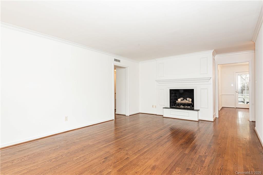 3524 Colony Road, Unit A Charlotte, NC 28211 - Photo 6 of 23 Gallery Image 6