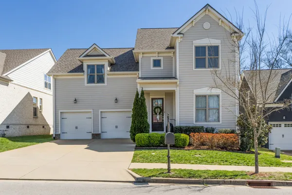 $989,000 | 324 River Bluff Drive, Franklin, TN 37064