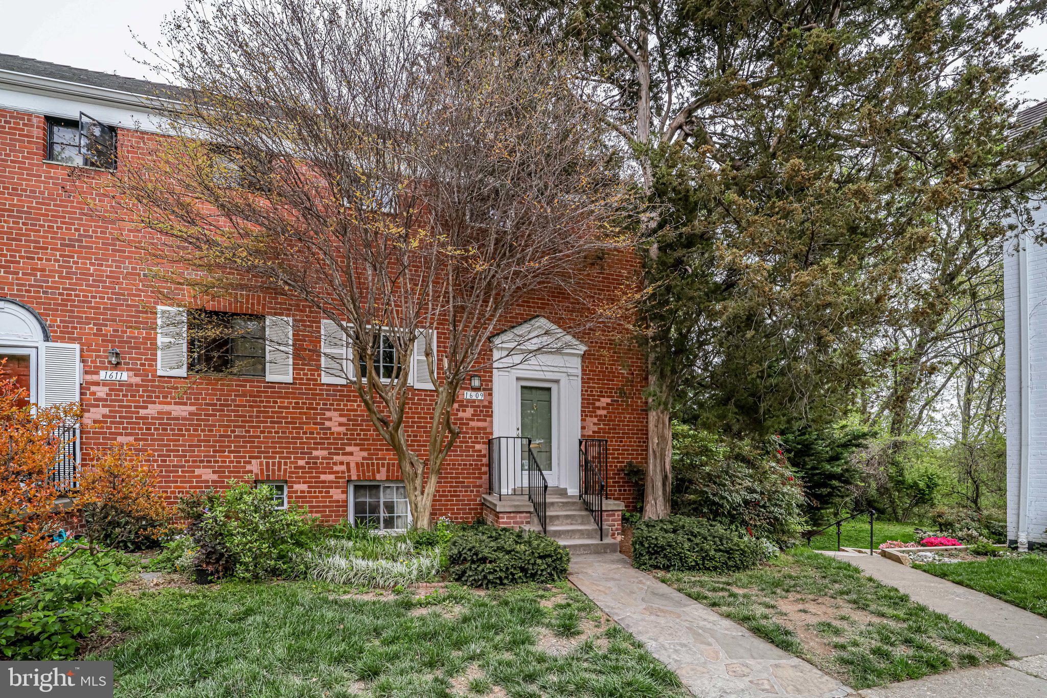 1609 Ripon Place Alexandria, VA 22302 - Photo 34 of 37
