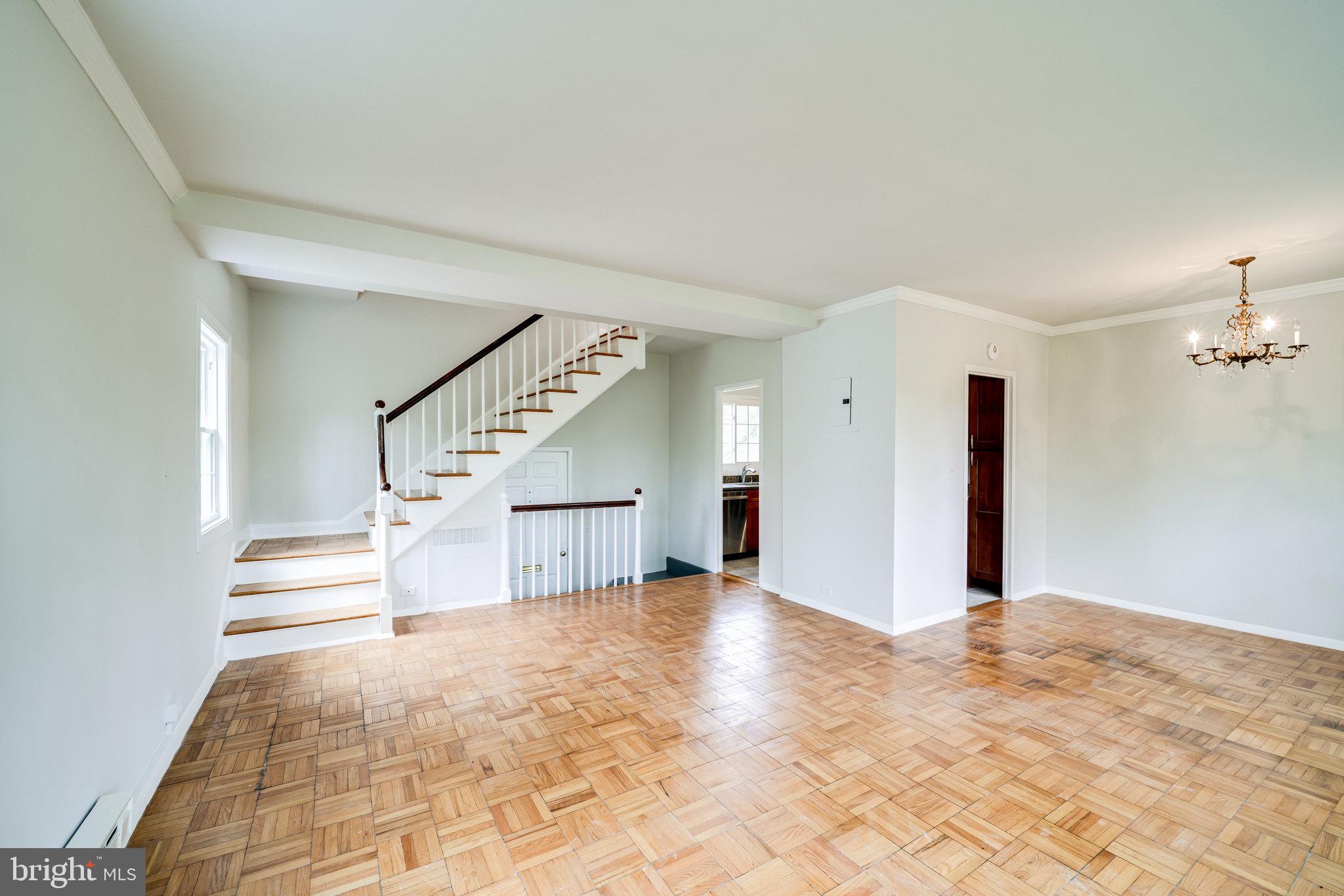 1609 Ripon Place Alexandria, VA 22302 - Photo 4 of 37