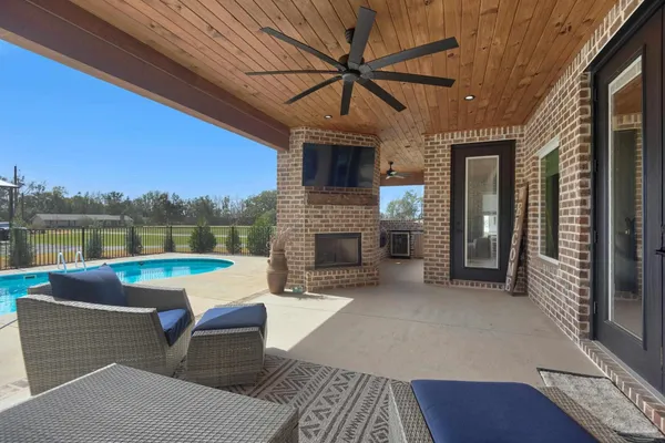 $1,179,000 | 3275 Melvin Drive, Pace, FL 32571