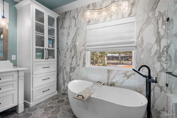 $1,179,000 | 3275 Melvin Drive, Pace, FL 32571