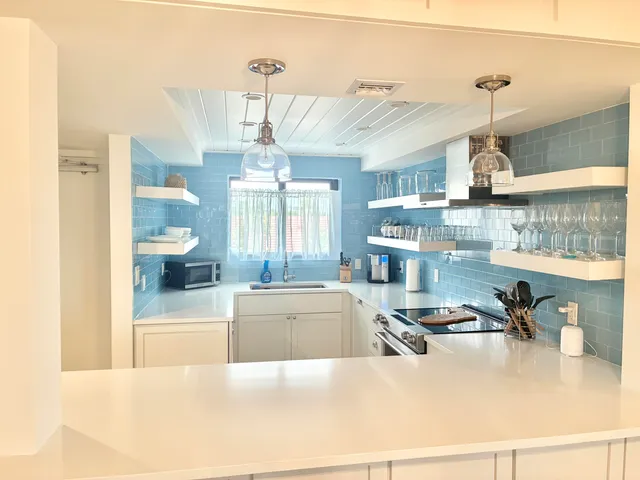 $14,000 | 420 Celestial Way, Unit 303, Juno Beach, FL 33408