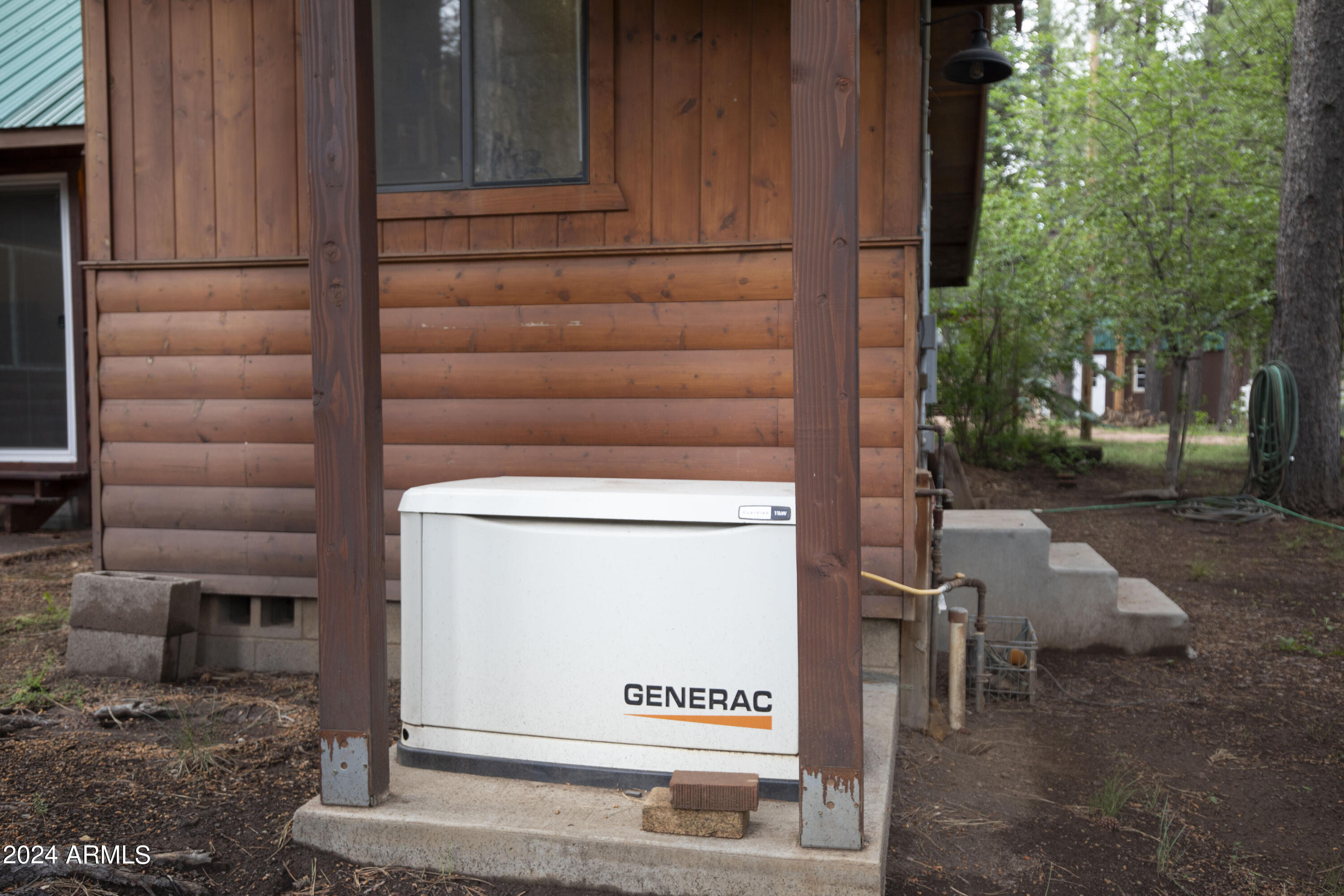 2524 Old Rim Road Forest Lakes, AZ 85931 - Photo 33 of 44 a view of a door of the house