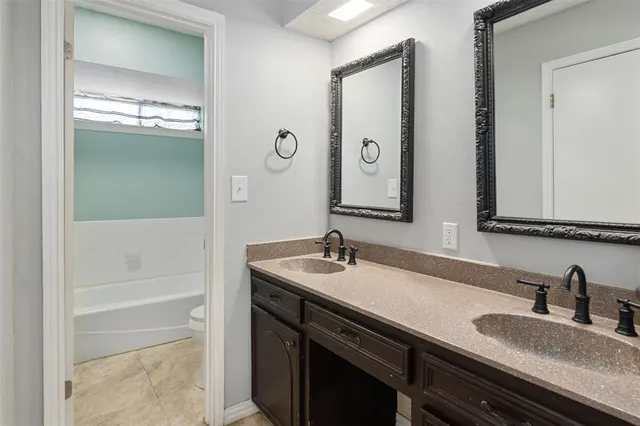 $453,990 | 10202 Farm To Market Road 1895, Kaufman, TX 75142