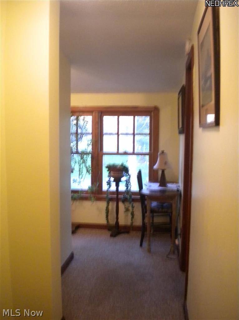 8493 Riverview Road Brecksville, OH 44141 - Photo 18 of 25 Upstairs Hallway between bedrooms and full bath.