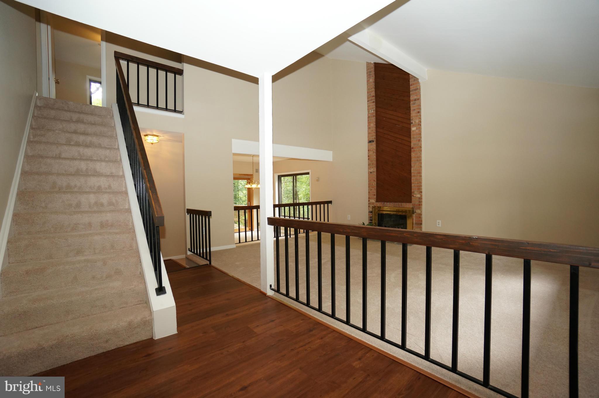 10975 Swansfield Road Columbia, MD 21044 - Photo 4 of 30 Entry Foyer