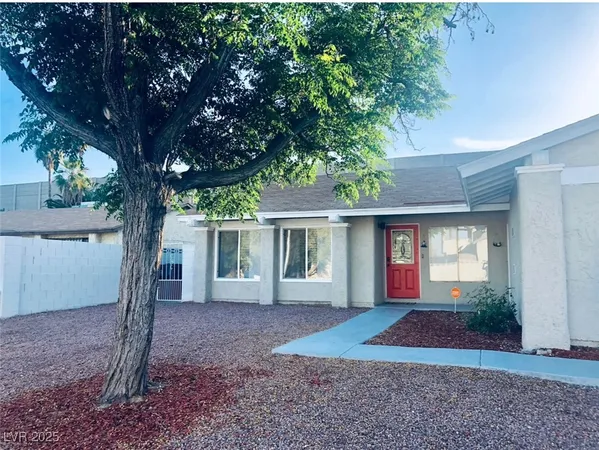 $2,100 | 3835 Chutney Street, Las Vegas, NV 89121
