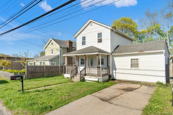 $449,999 | 420 Taylor Avenue, Patchogue, NY 11772