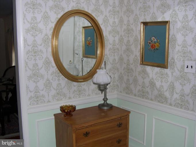 Entrance / Foyer