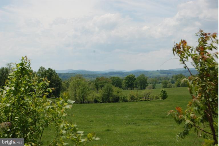 33201 Millville Road Upperville, VA 20184 - Photo 18 of 29 South view to the cobbler mountains