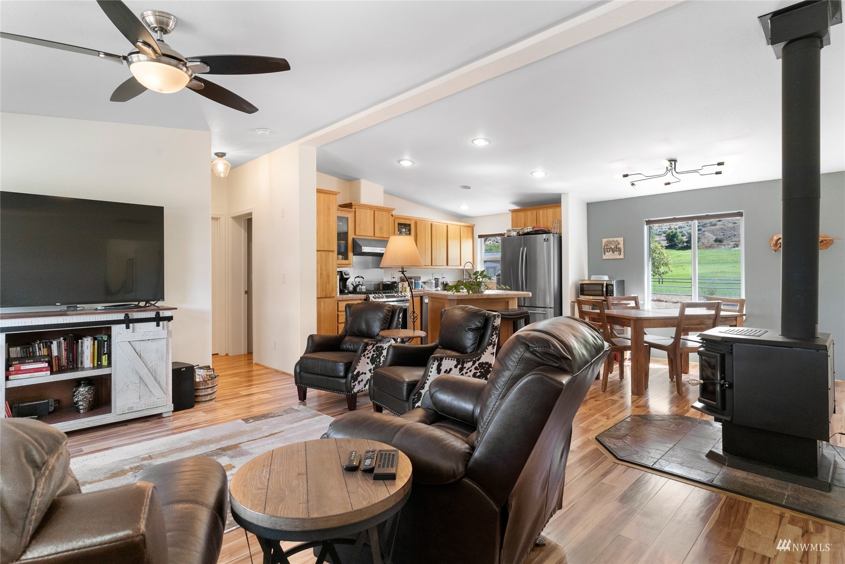 44 O'Neil Road Oroville, WA 98844 - Photo 13 of 40 Gallery Image 13