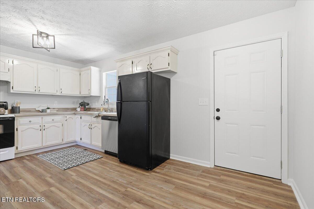 281 Main Street Maynardville, TN 37807 - Photo 18 of 26 18-013_7K9A3354