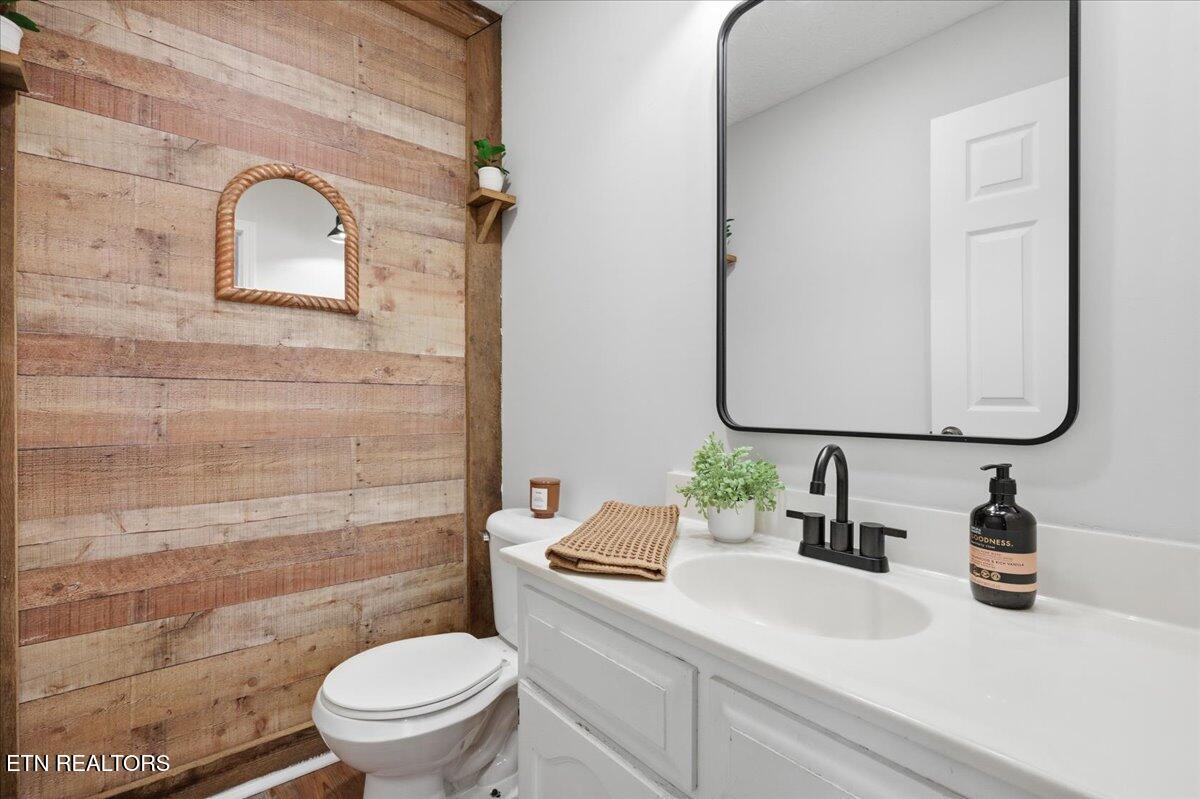 281 Main Street Maynardville, TN 37807 - Photo 19 of 26 19-019_7K9A3327