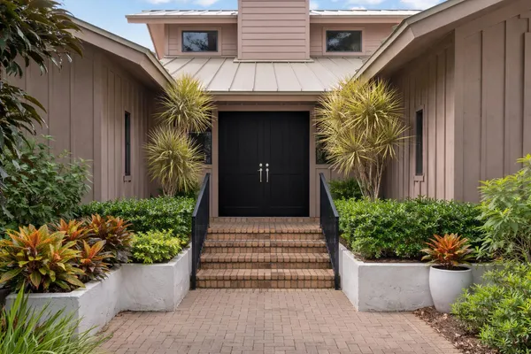 $695,000 | 5011 Southeast Burning Tree Circle, Stuart, FL 34997