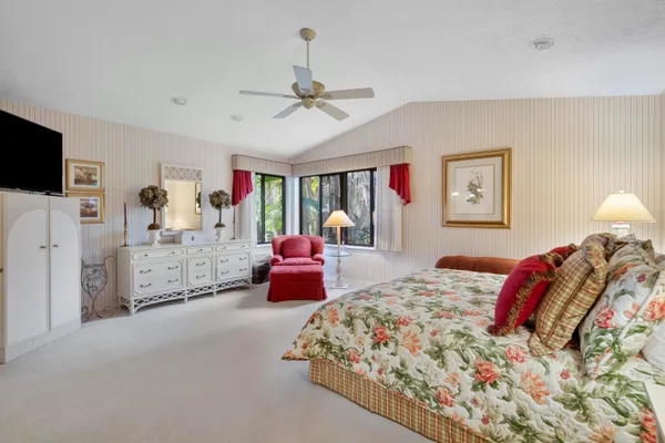 $695,000 | 5011 Southeast Burning Tree Circle, Stuart, FL 34997