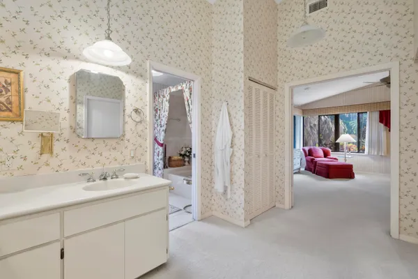 $695,000 | 5011 Southeast Burning Tree Circle, Stuart, FL 34997