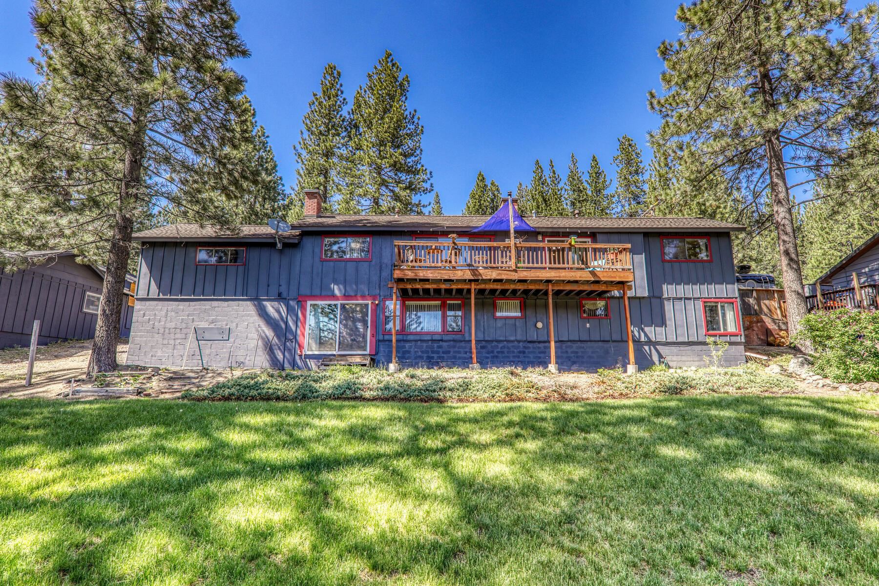 11629 Brook Lane Truckee, CA 96161 - Photo 2 of 28 a view of a house with a yard and sitting area