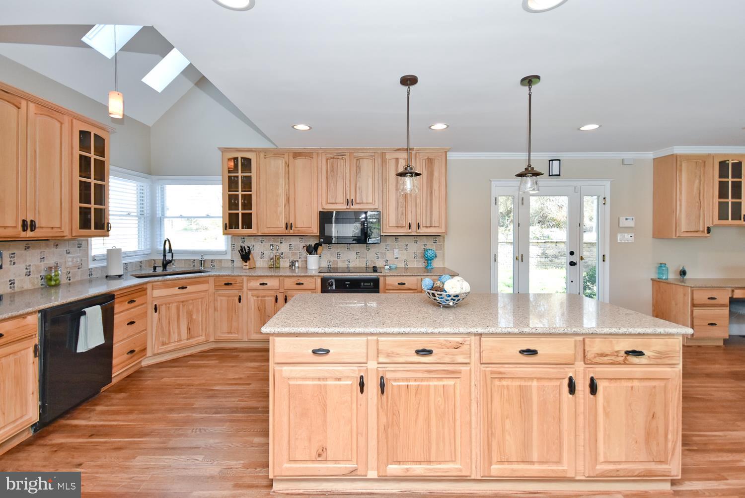 3015 Solomons Island Road Edgewater, MD 21037 - Photo 7 of 35 Gallery Image 7